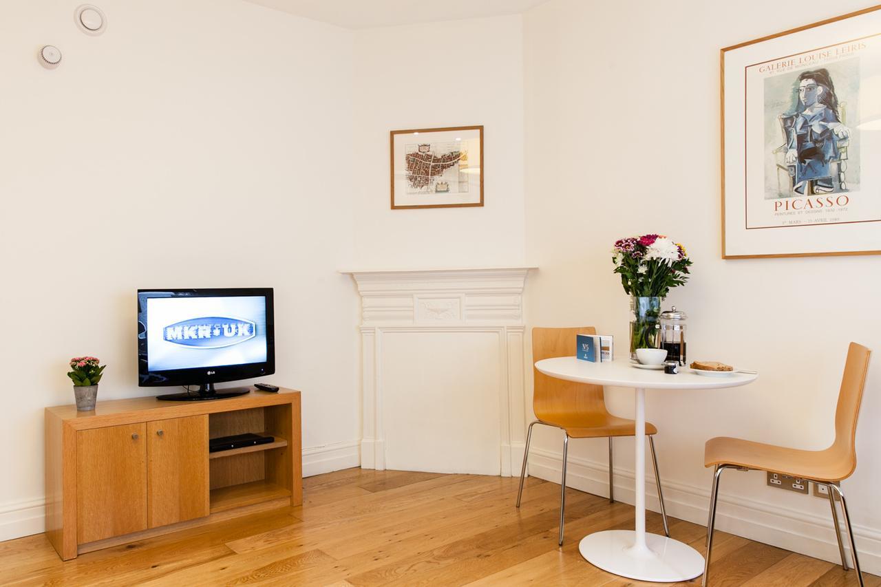 Blueprint Living Apartments - Doughty Street London Exteriör bild