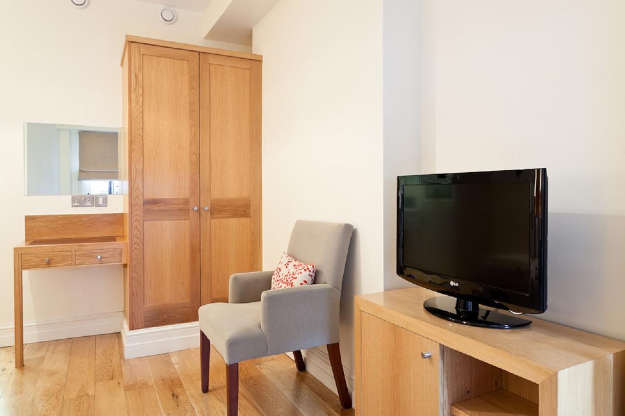 Blueprint Living Apartments - Doughty Street London Exteriör bild
